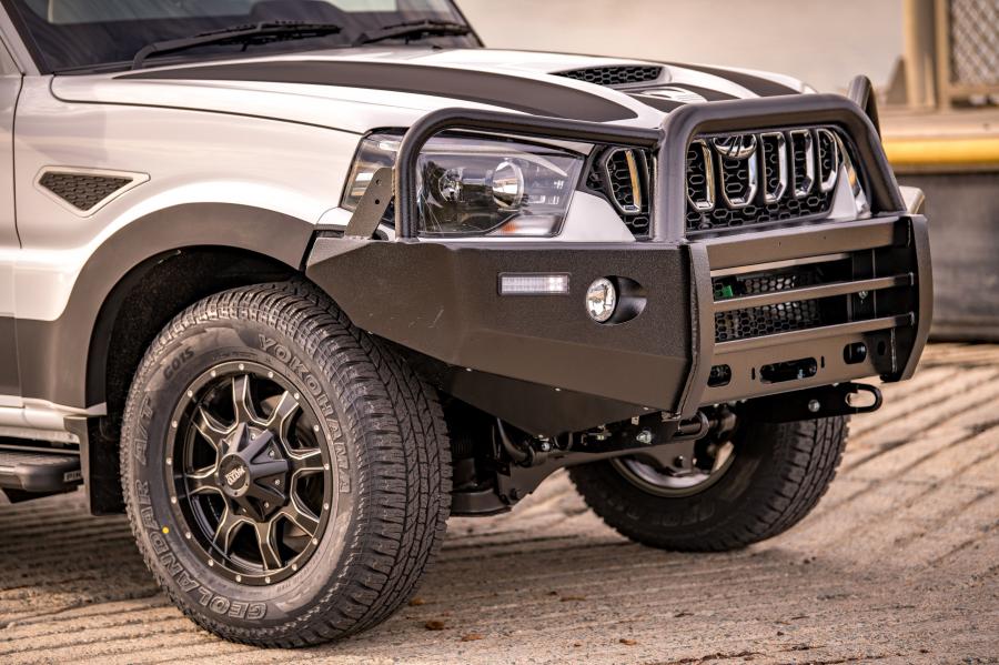 Детали экстерьера Mahindra Black Edition mHAWK Pik Up 2020 года  (AU) (фото 18 из 24)
